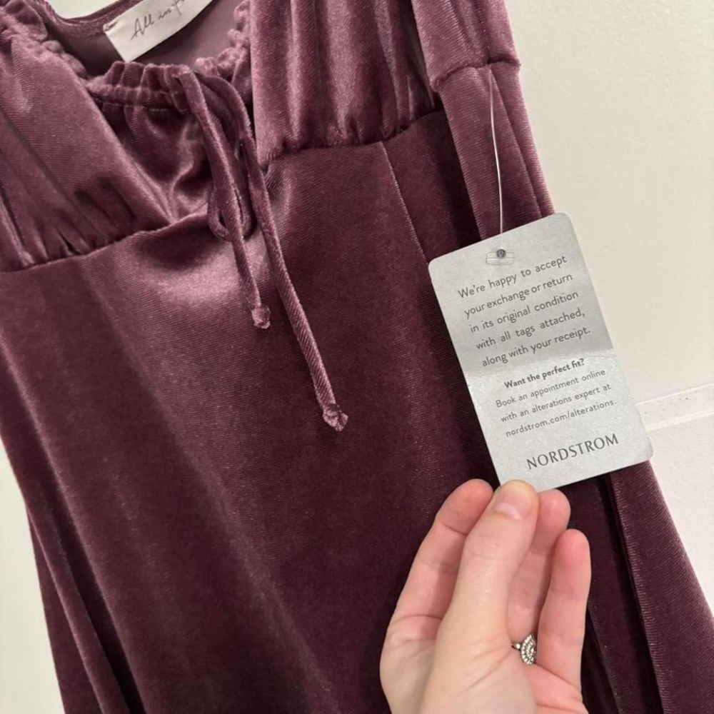 Violet velvet All in Favor midi dress new‎ with tags* puff sleeve - Picture 3 of 6